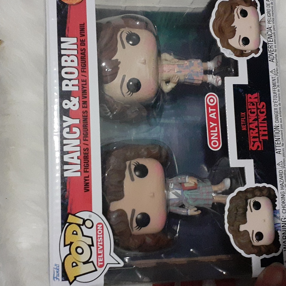 Funko POP! Stranger Things Nancy & Robin 2-Pack
